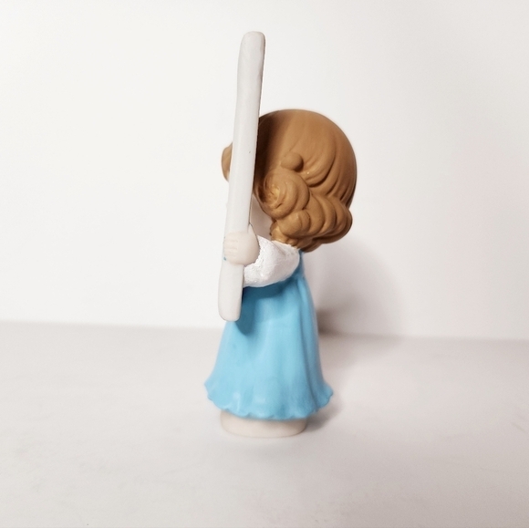 Taylor Swift 1989 Polaroid Inspired Altered Moments Figurine - Picture 7 of 7